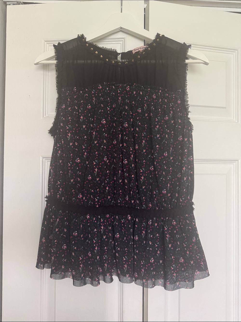 Juicy Couture sleeveless studded peplum black floral top